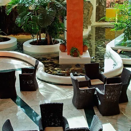 Sandos Papagayo